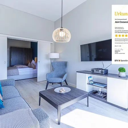 Alte Seefahrtschule Am Ostseestrand * 欧巴德伍斯图