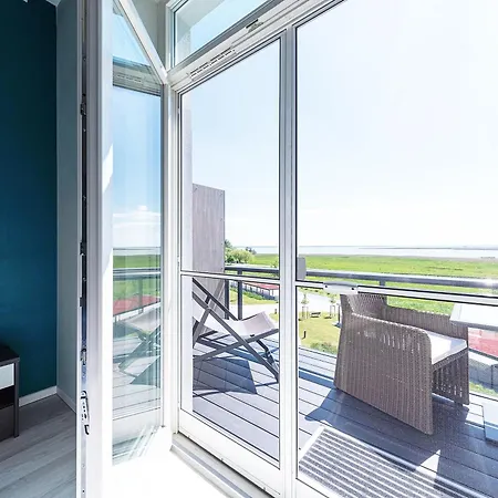 Alte Seefahrtschule Am Ostseestrand 公寓