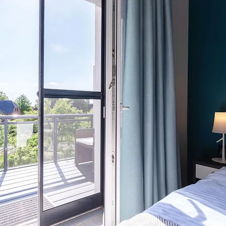 Alte Seefahrtschule Am Ostseestrand 公寓